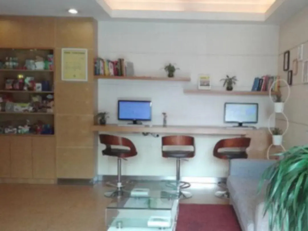 Ranz Hotel