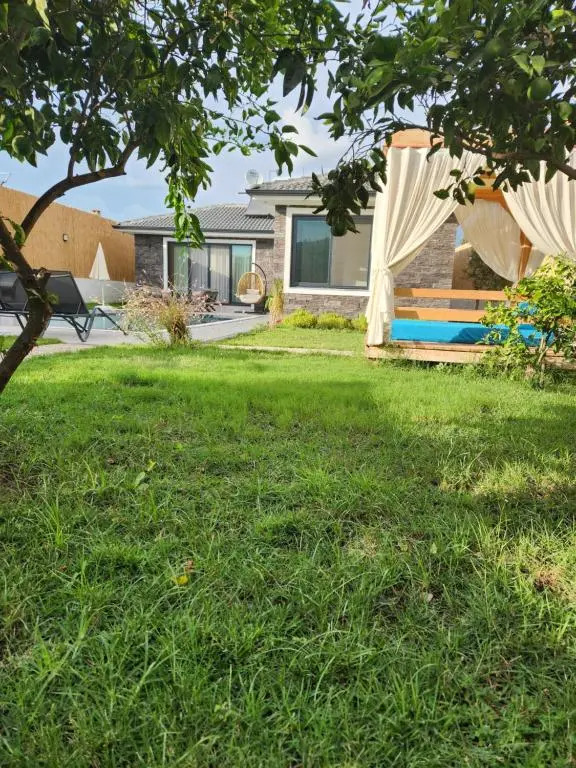 Villa Naz