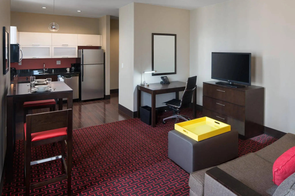 Homewood Suites- Denver Downtown Convention Center