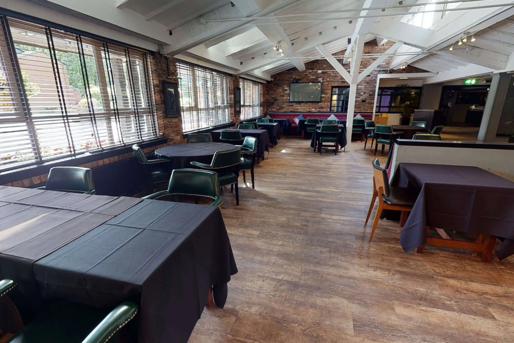 Village Hotel Manchester Hyde