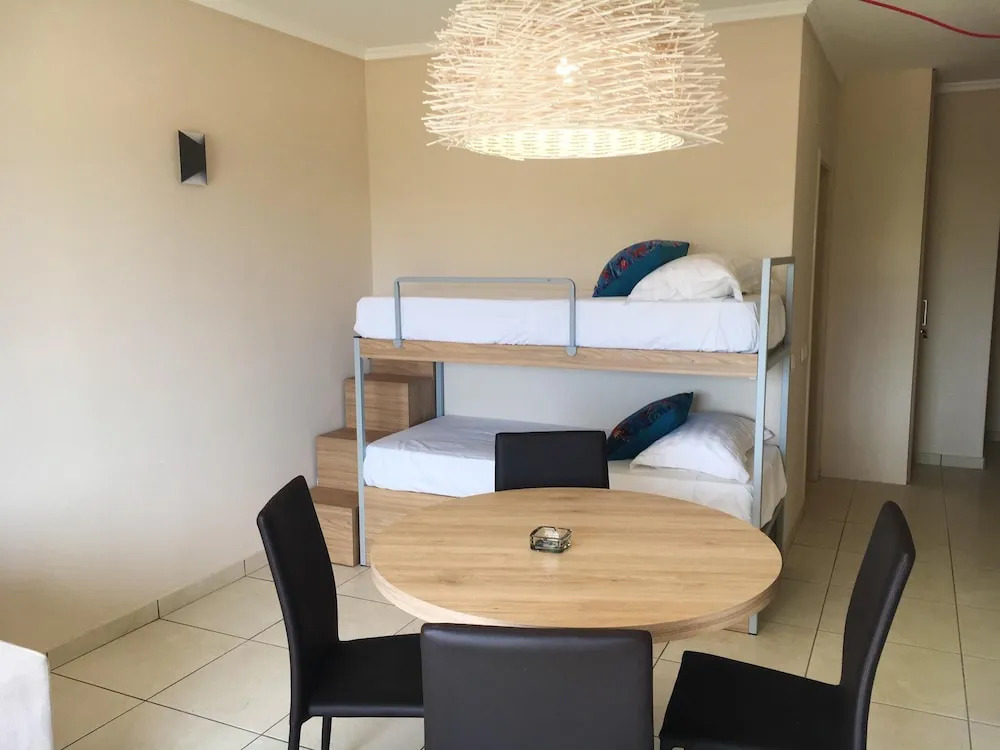 Apartment With one Bedroom in Lagos, With Private Pool, Enclosed Garden and Wifi
