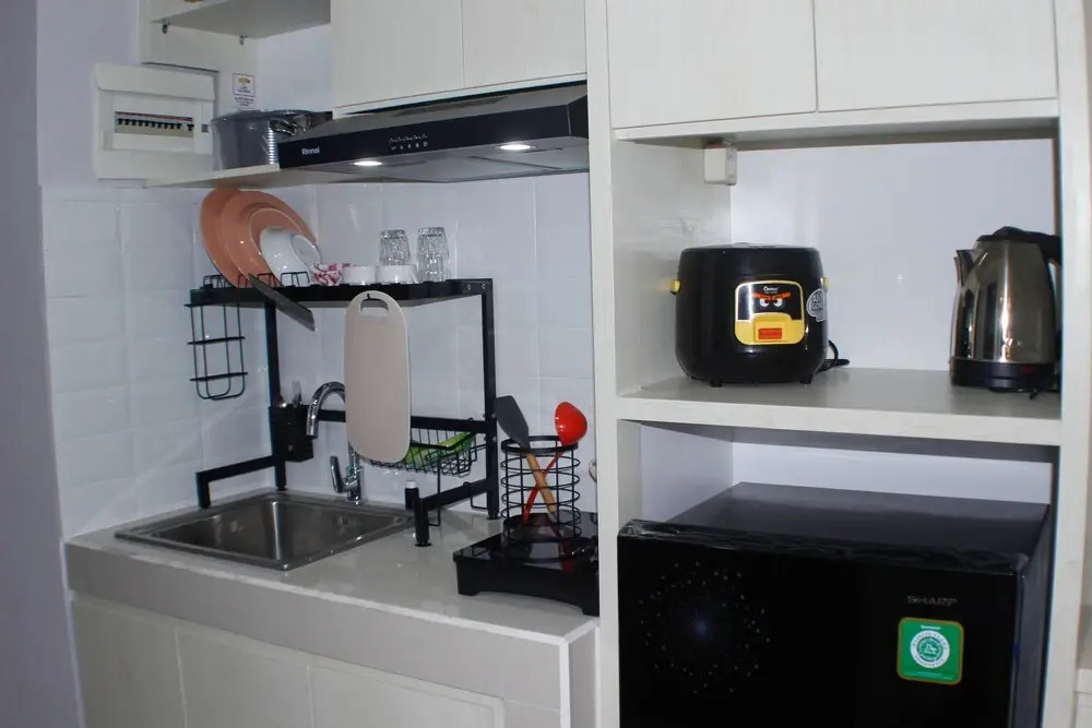 Simple And Cozy Studio Room At Pollux Chadstone Apartment