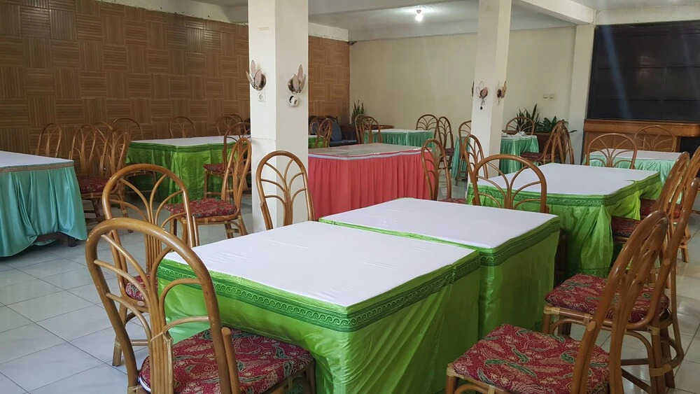 Madarana Hotel