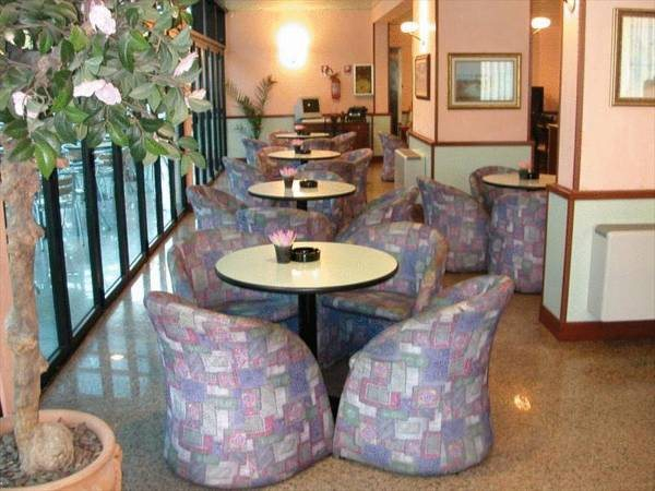Hotel Mirage