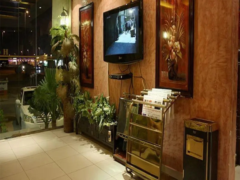 Nawara Riyadh Gallery