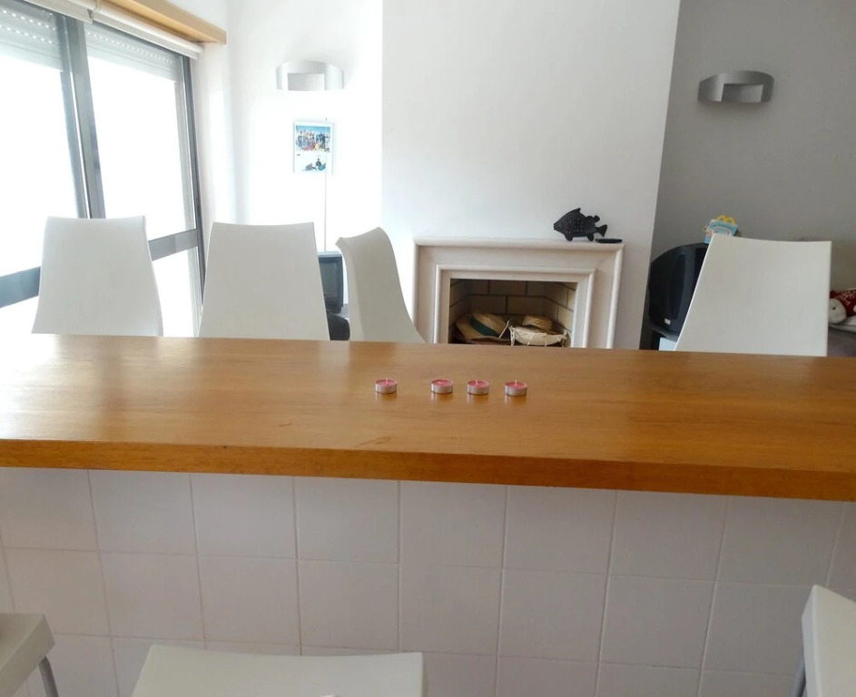 Apartment With 2 Bedrooms in Buarcos, With Furnished Balcony - 500 m F