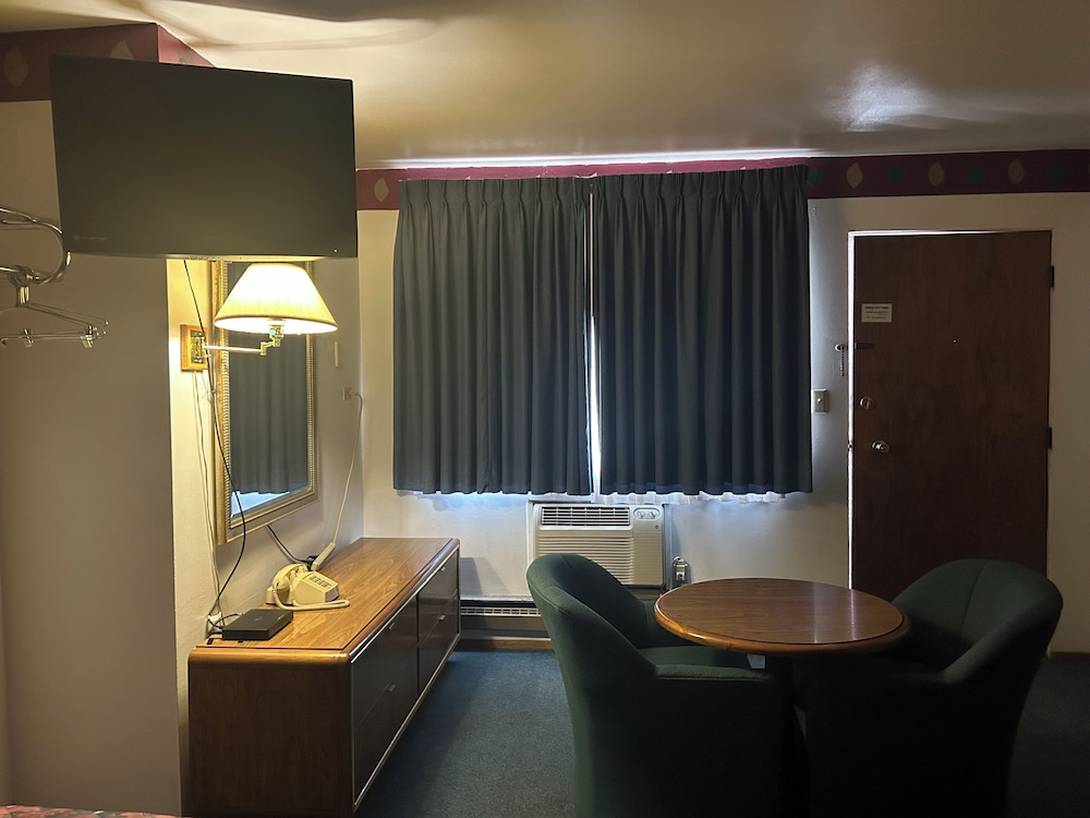 Oregon Trail Motel By Townhouse Ontario OR