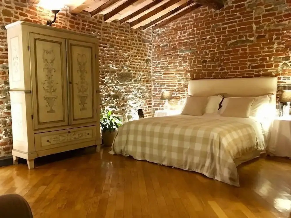 Capri Moon Guest House