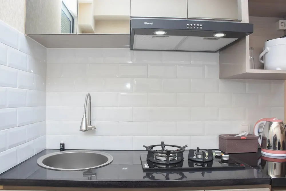 Enjoy Living And Tidy 1Br Bassura City Apartment