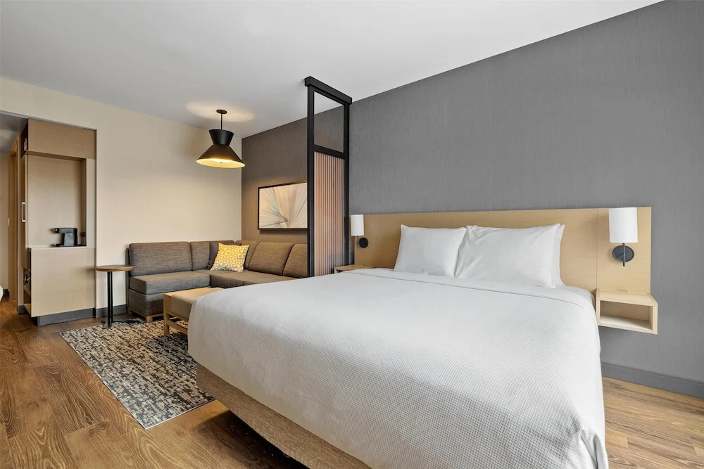 Hyatt Place Rapid City / Downtown