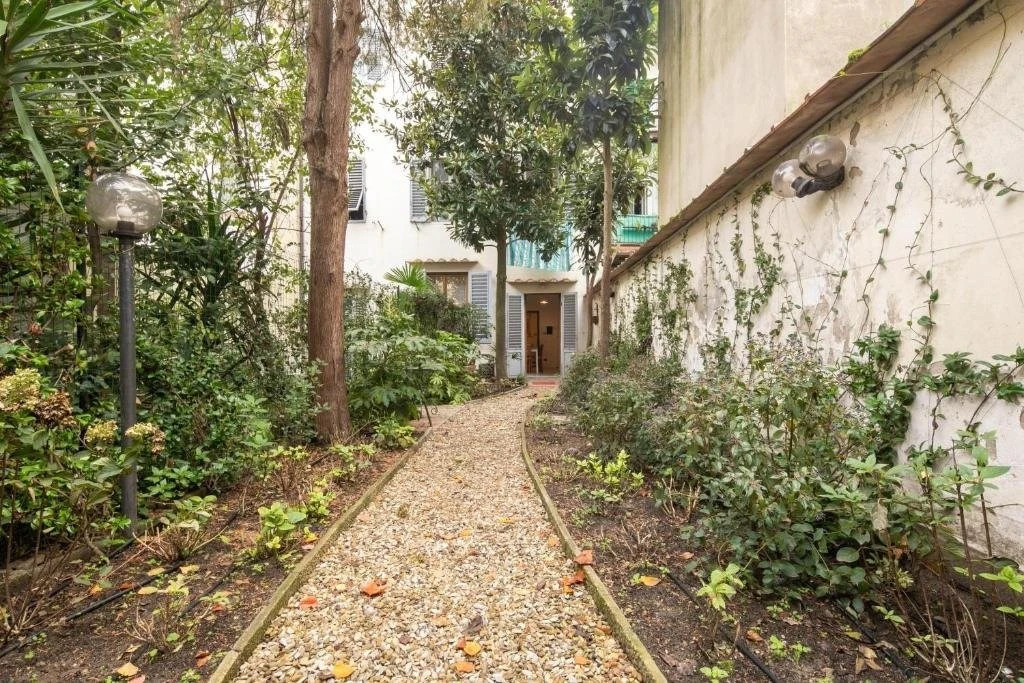 Oltrarno Garden