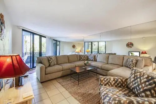 Papaya Place Condo
