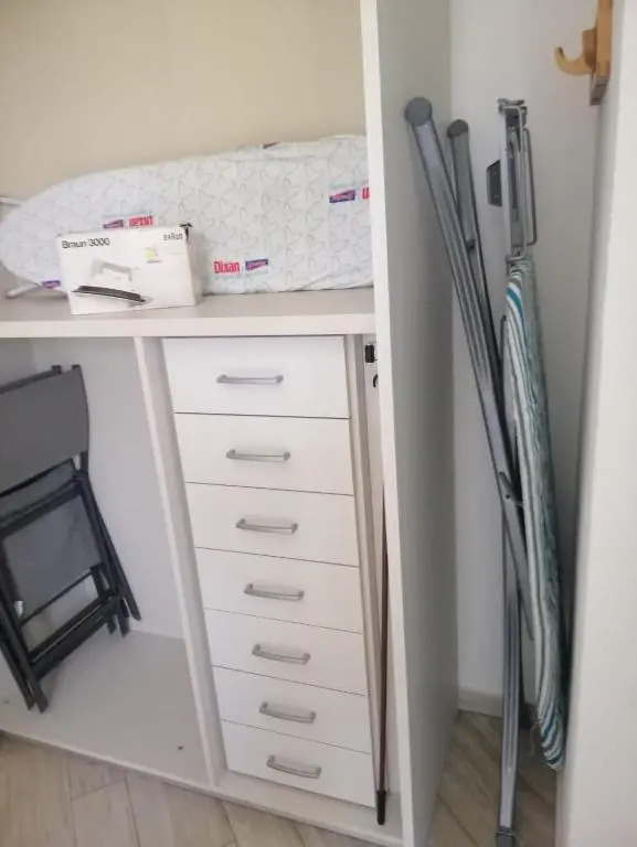 Karina House-check in H 24