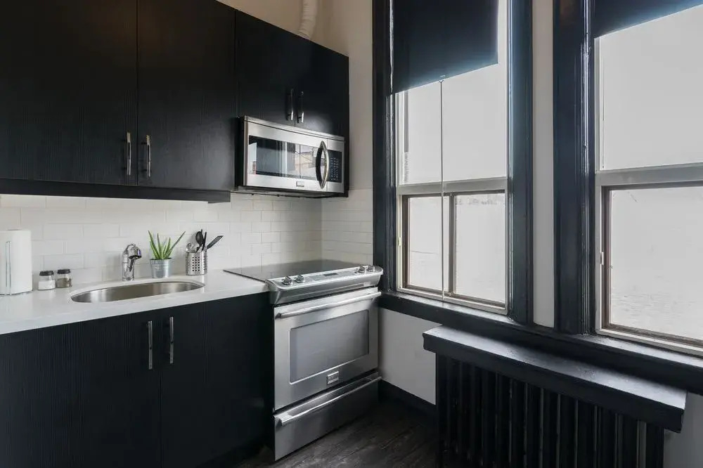 Applewood Suites - Toronto Traveler Loft