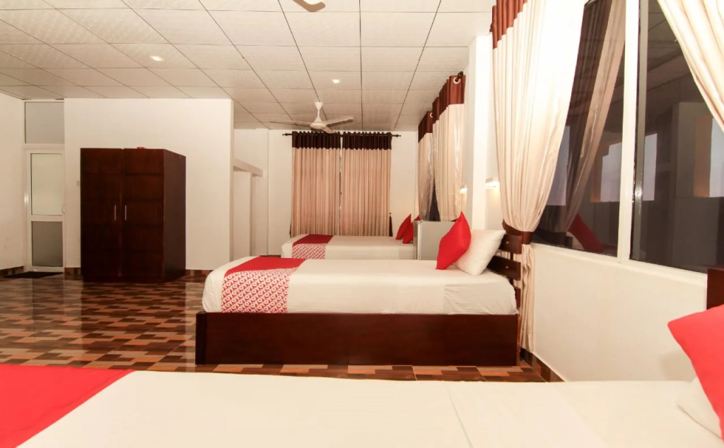 Sahasra Hotel