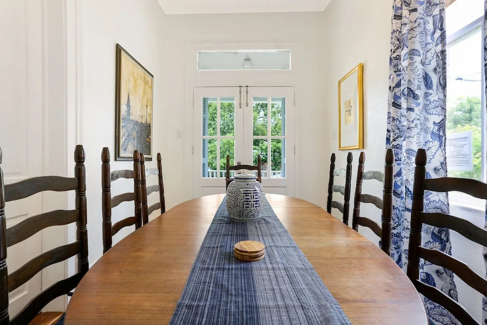 Uptown Spacious 4BD w Historic Charm