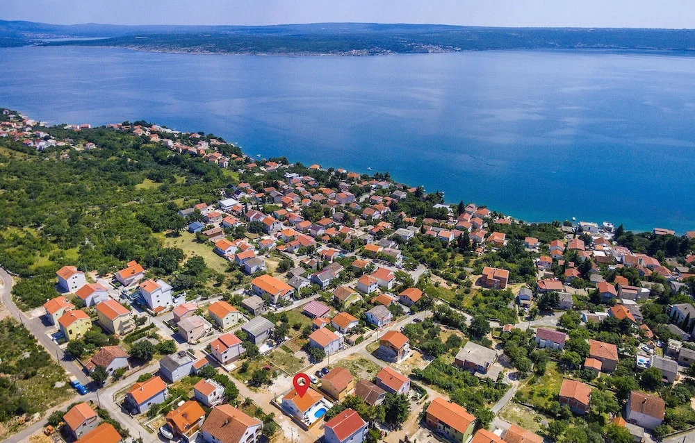 Amazing Home In Maslenica