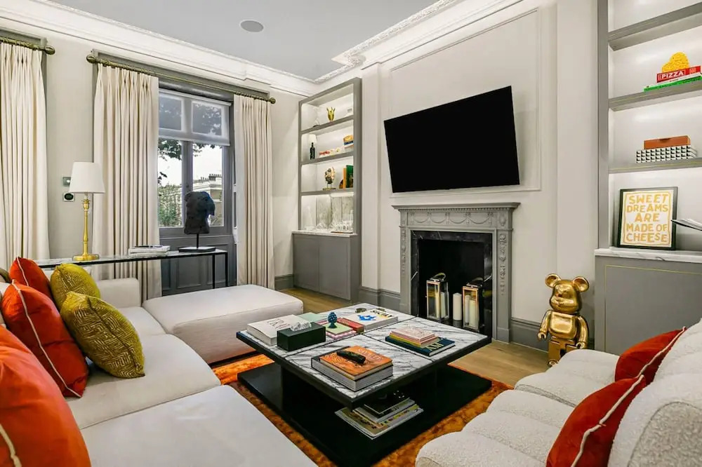 Ultra Luxury Holland Park Home - Central AC