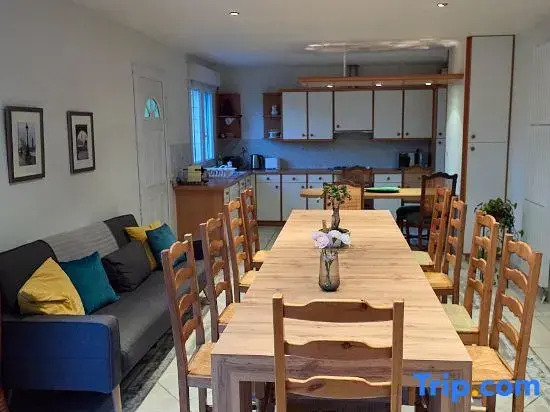 Villepinte Expo & Disneyland Paris 5BR Villa - Near Paris Nord, Airport