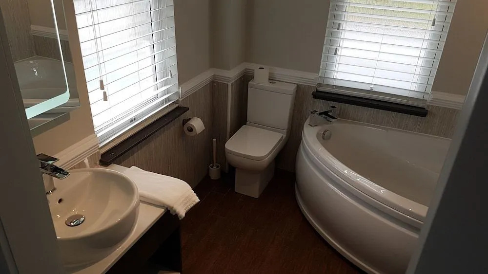 MacLean Guest House
