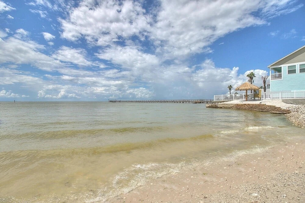 Copano Shores Seaside Paradise Home by Redawning