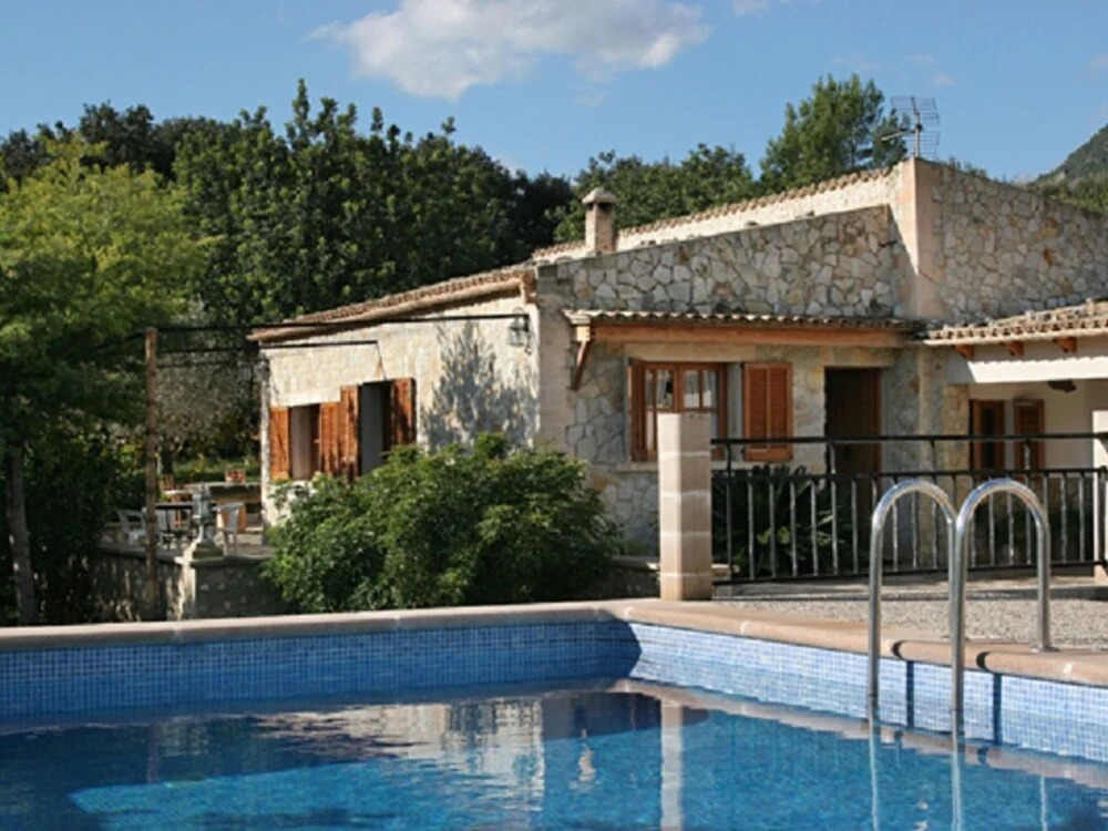 Peaceful Abode in Lovely Holiday Home at Foothills of the Campanet Valley