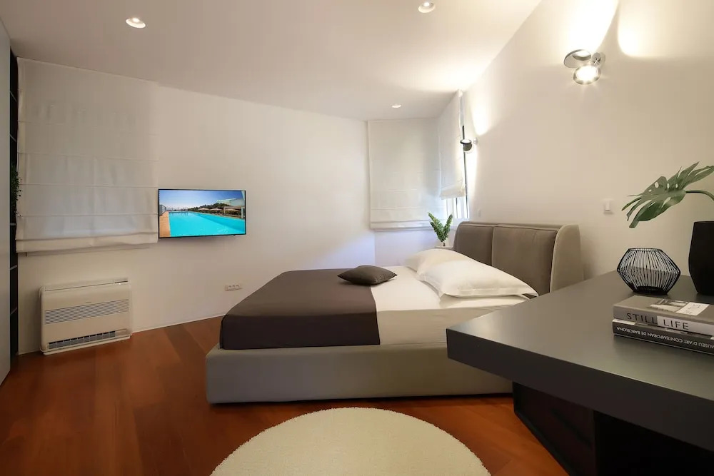 Premium Penthouse with Swimming Pool