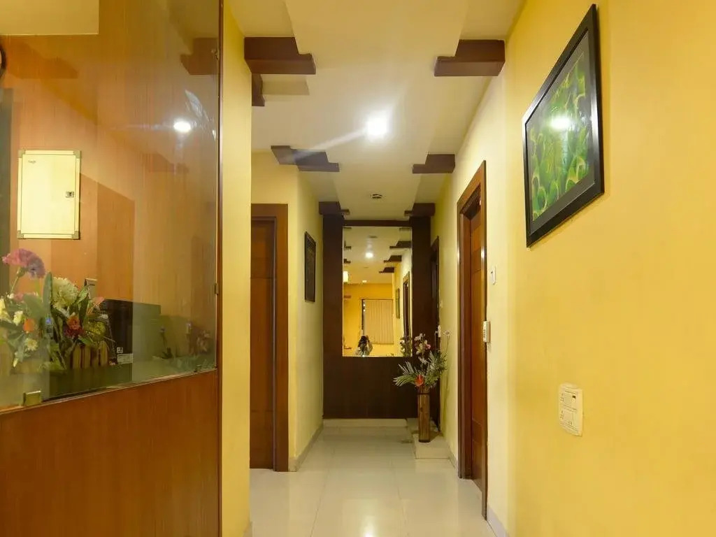 Hotel Sri Madhura Inn