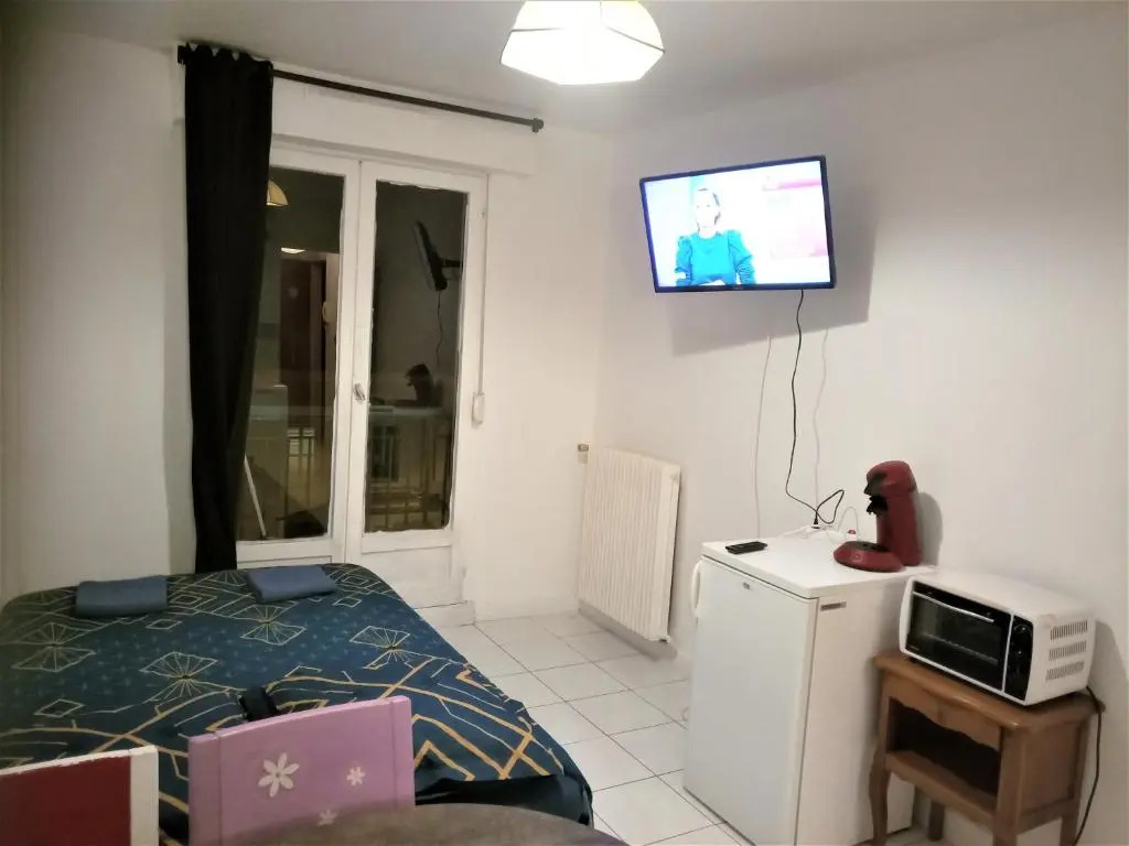Appartement Proche Gare Et Centre Ville