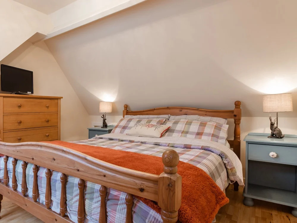 Tweed Cottage