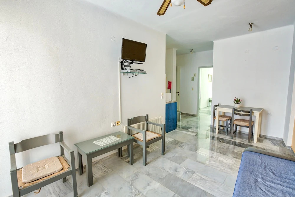 Emilia Hotel Apartments