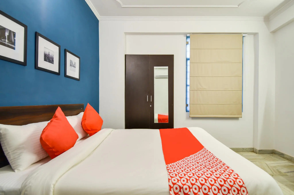 OYO 76041 Hotel Gangashrey