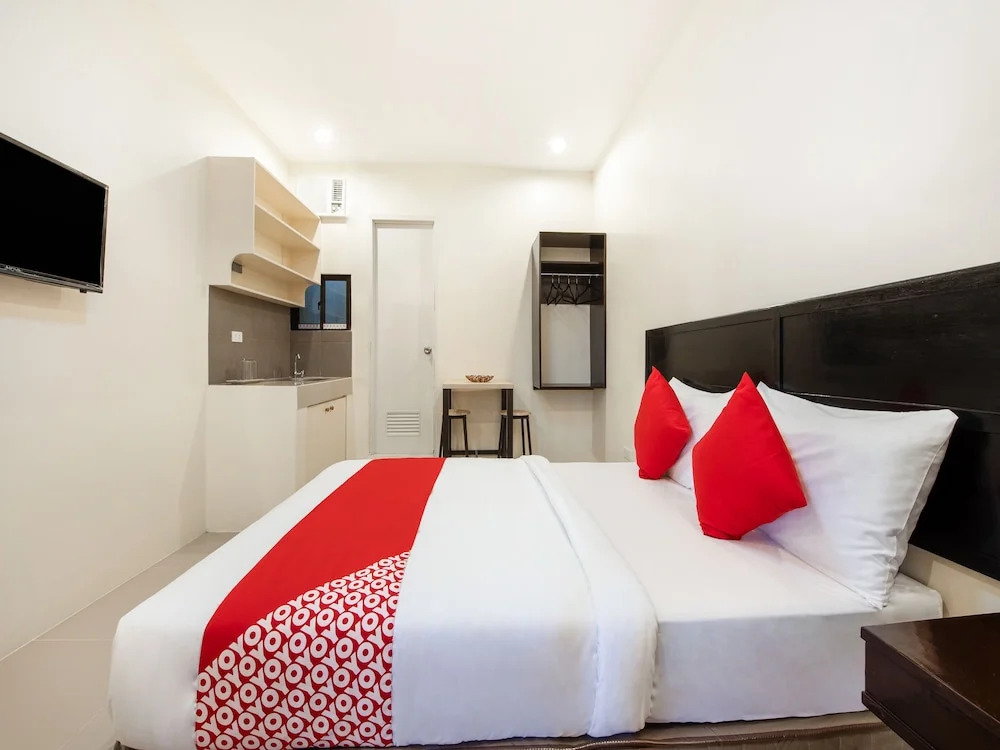RedDoorz at VCat Apartelle Sampaloc Manila