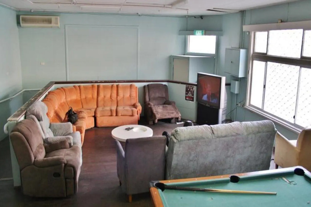 The Hive Hostel - Traveler Friendly, Passport Only