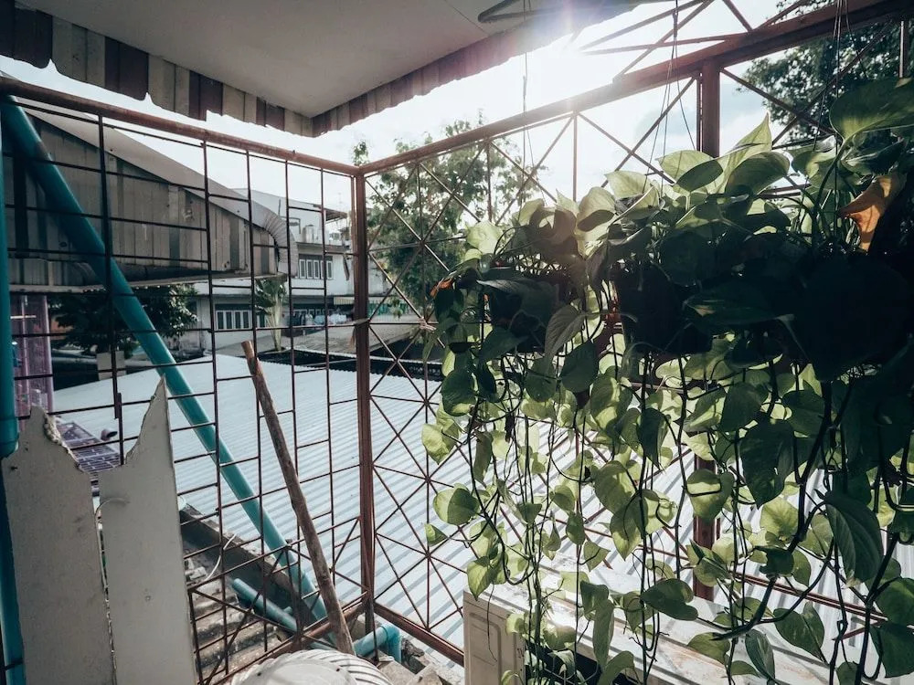 Haus Sathorn 11 Residence