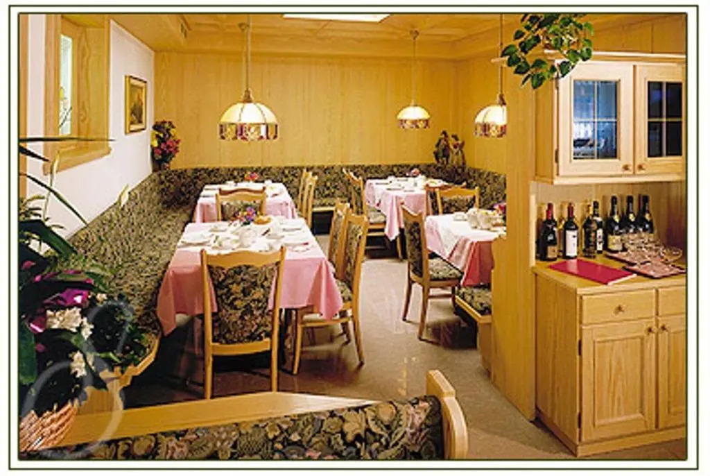 Hotel Sureghes