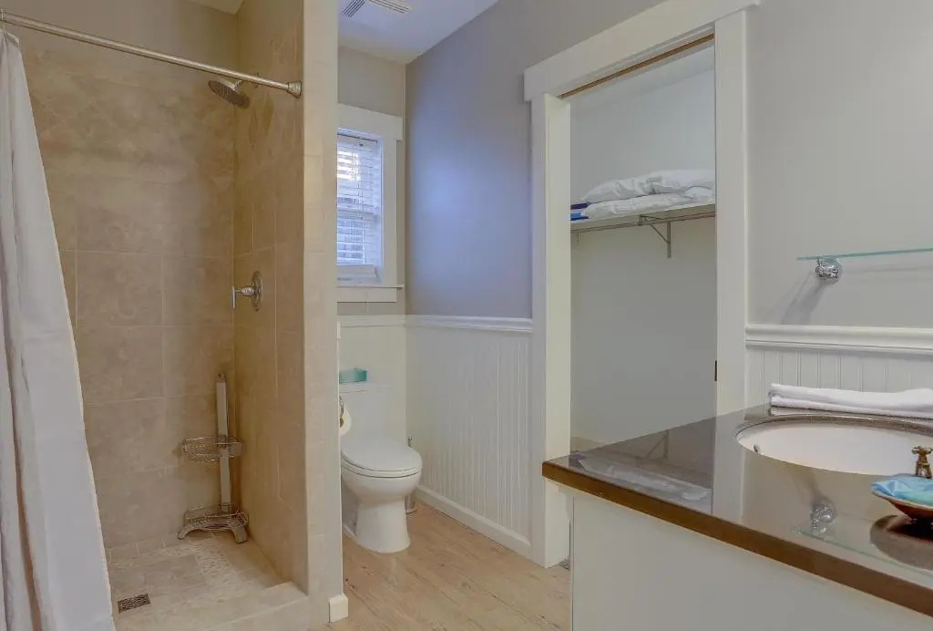 Five Peaks-AC-Hot Tub-5BR/3.5BA