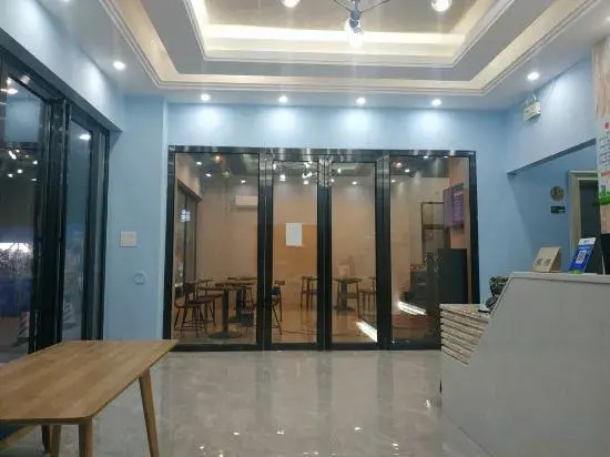 Huidong Shuangyuewan Summer Cold Wind Inn