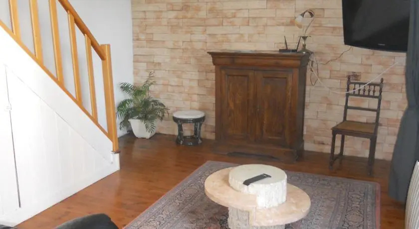 Gîte dAiraines