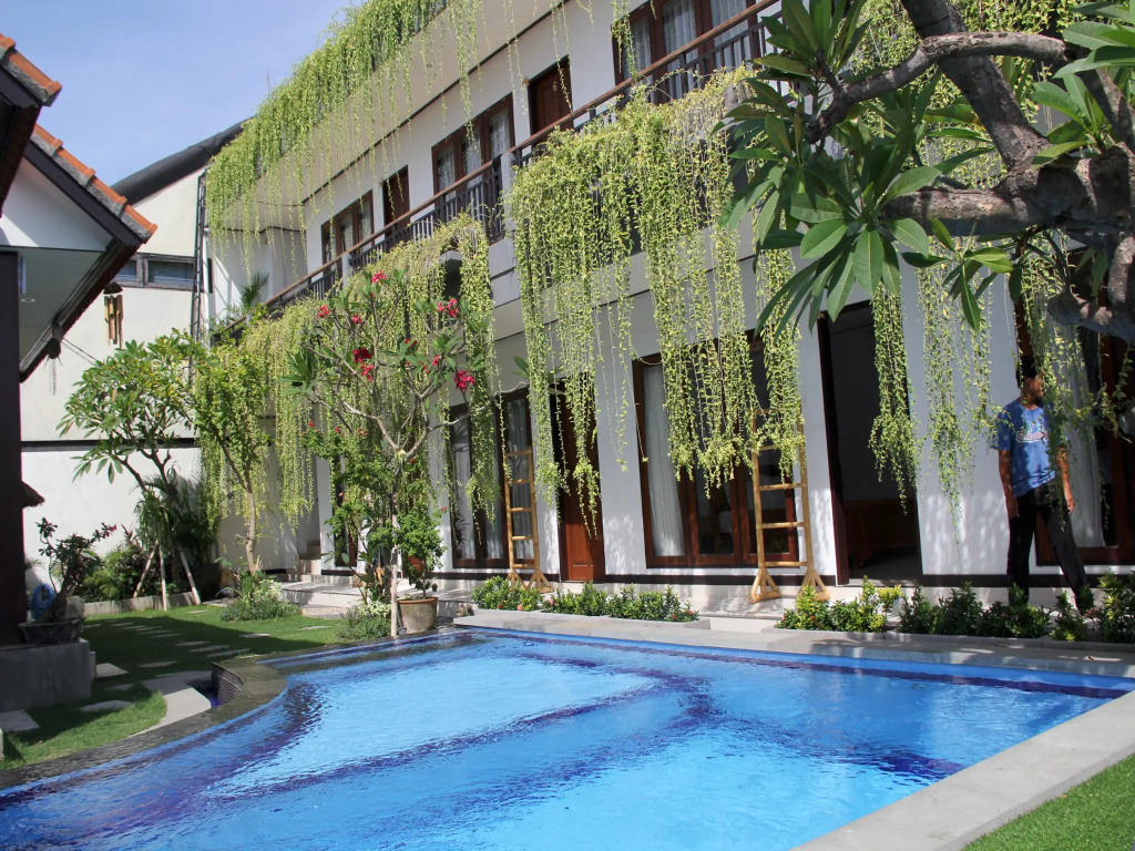 Bali Full Moon Guest House