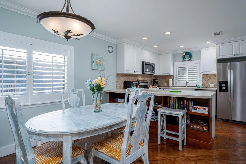 307 Lazy Way Island Life Suite - Top by Coastal Vacation Properties