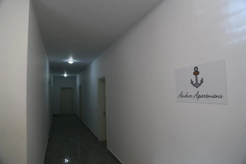 Anchor Apartments