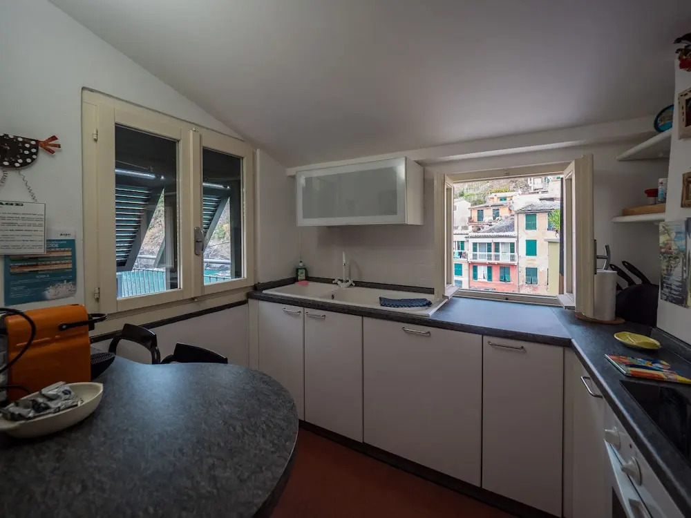 Lassu Apartment with View