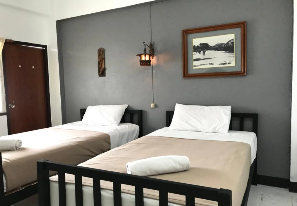 Royal Guesthouse at Chiang Mai Old City By Hjz