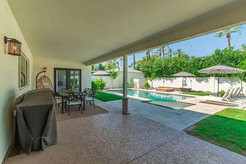 Modern Arcadia Estate Htd Pool Bikes Chef Kitchen