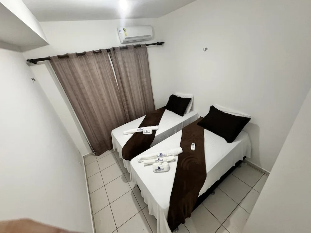 BEACH LIVING, pe na areia, a 400M DO B PARK COM restaurante e TOBOAGUA