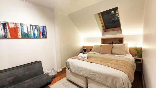 Yogi Hostel