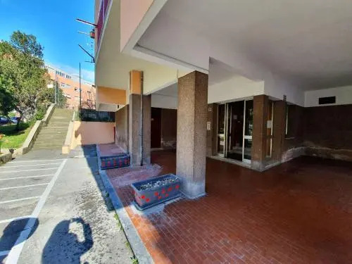 Flat 2 Bedrooms - Genoa