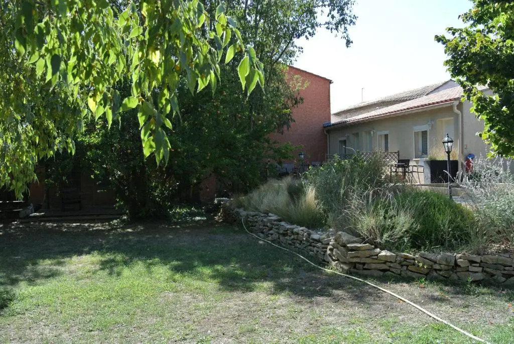 Logis Hôtel Restaurant Le Clos des Capitelles