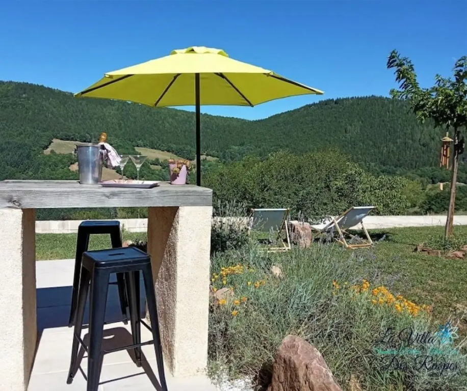 La Villa Des Raspes